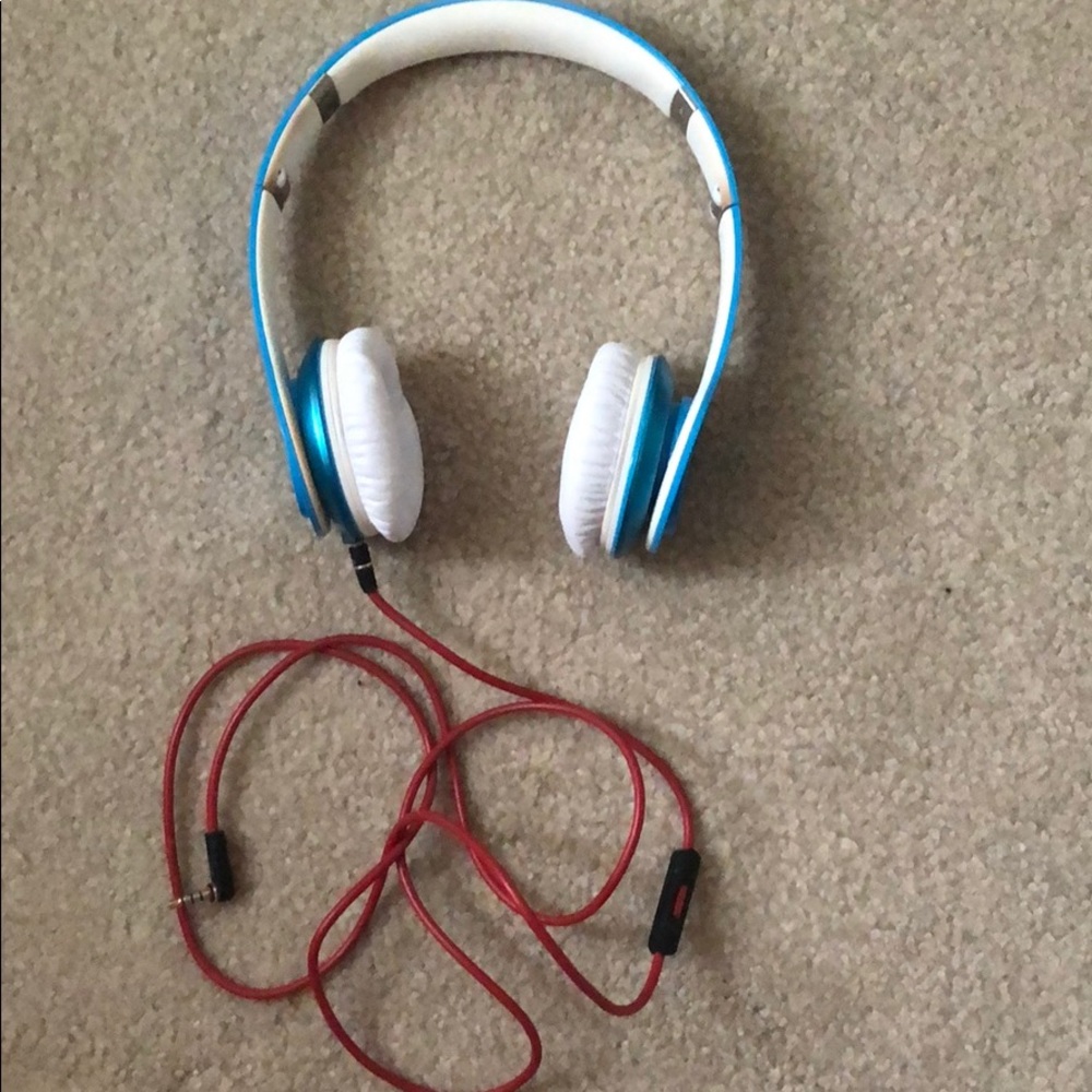 beats solo headphones
